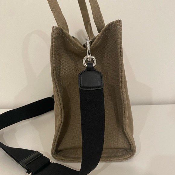 SOLD - Marc Jacobs Medium Tote Bag - Picture 4 of 5